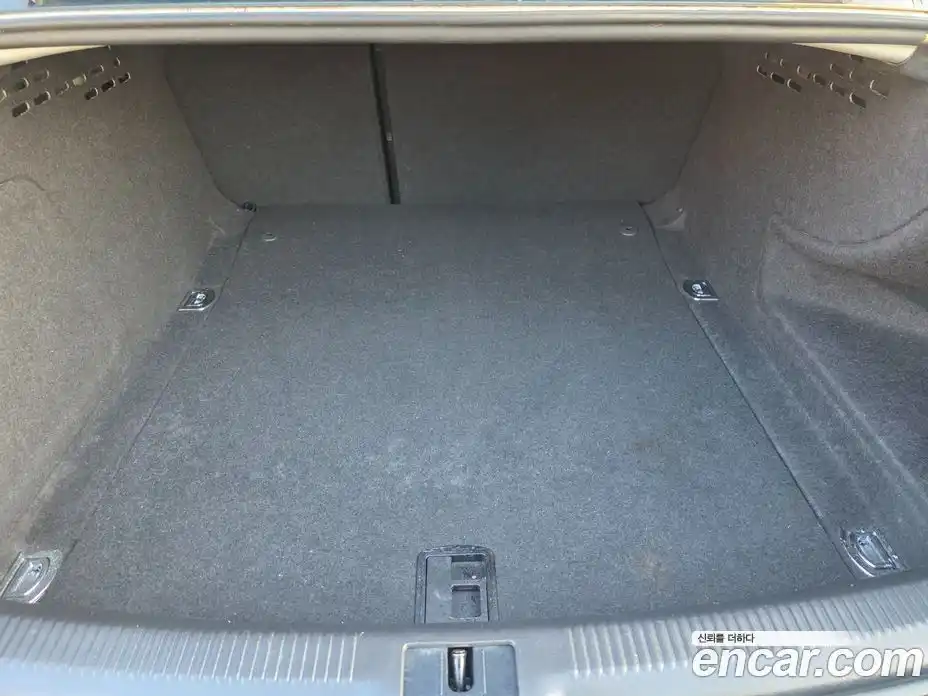 Audi A4 2013 2.0 Автомат в Москве № 157322, фото 8