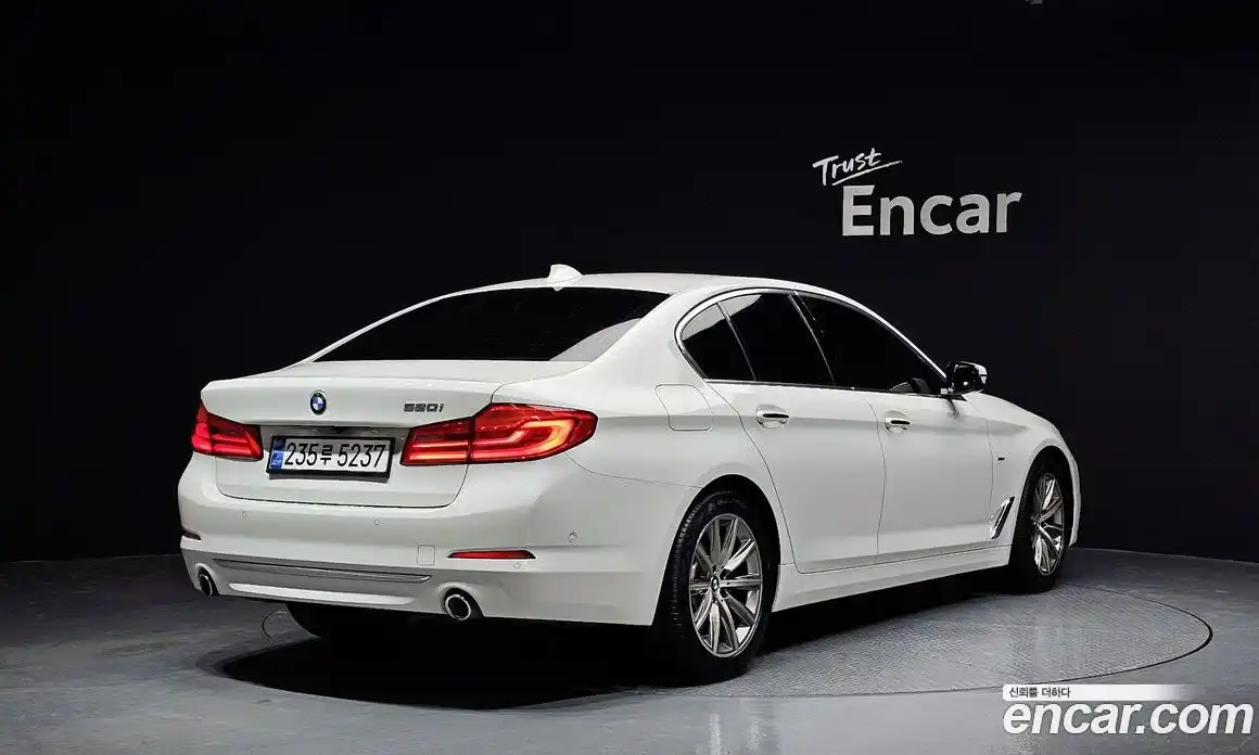 BMW 5-Series 2018 2.0 Автомат в Москве № 157878, фото 8