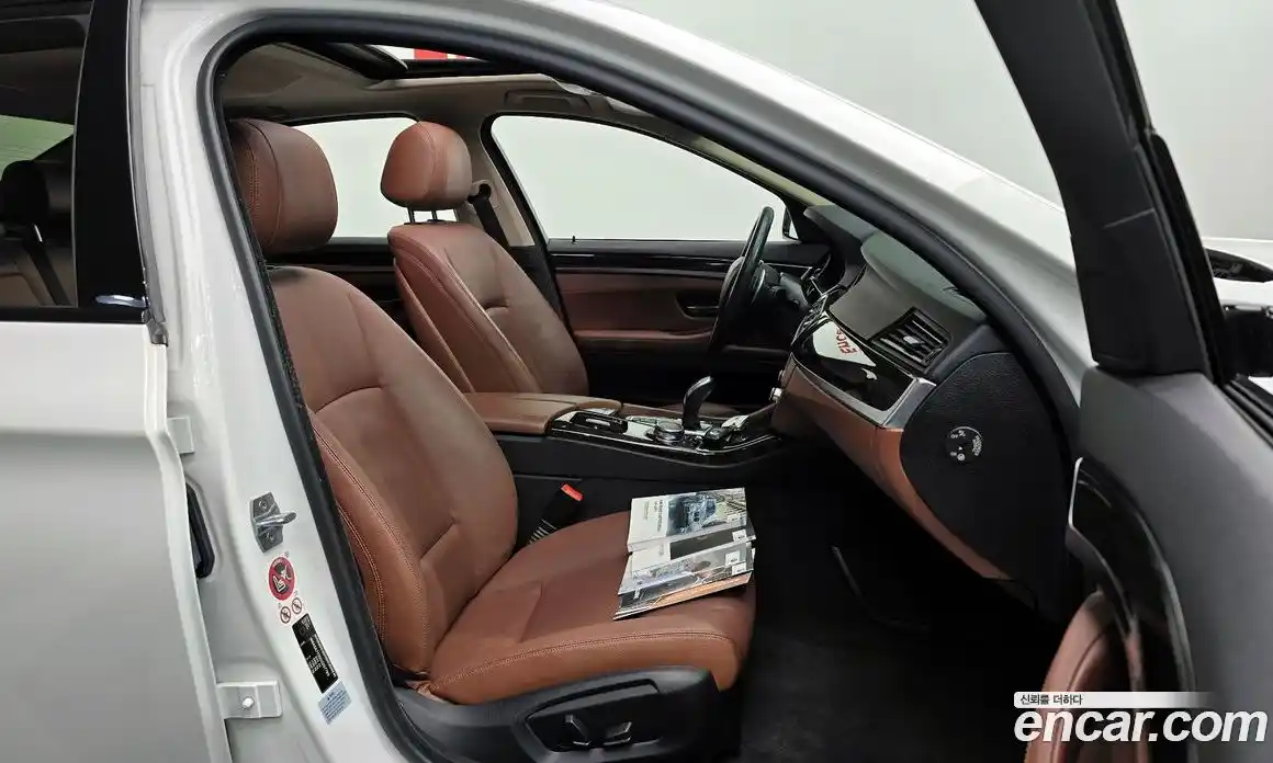 BMW 5-Series 2016 2.0 Автомат в Москве № 159392, фото 16