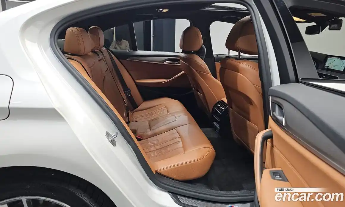 BMW 5-Series 2017 2.0 Автомат в Москве № 159473, фото 11