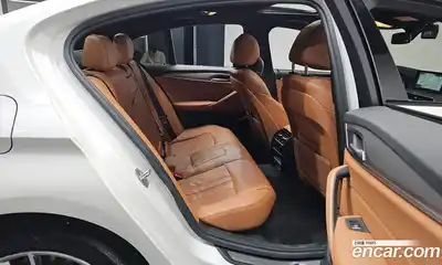 BMW 5-Series 2017 2.0 Автомат в Москве № 159473, миниатюра 11