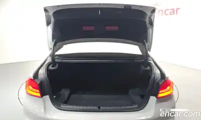 BMW 5-Series 2017 2.0 Автомат в Москве № 159473, миниатюра 4