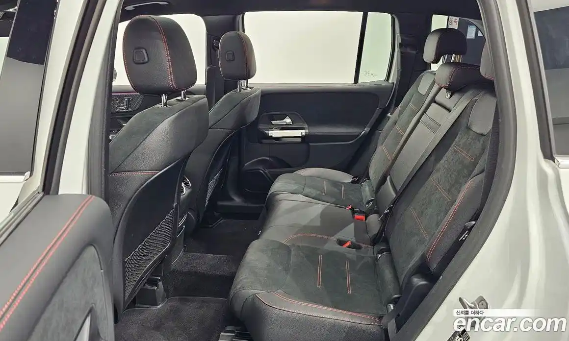 Mercedes-Benz GLB-Class 2025 2.0 Автомат в Москве № 160044, фото 12