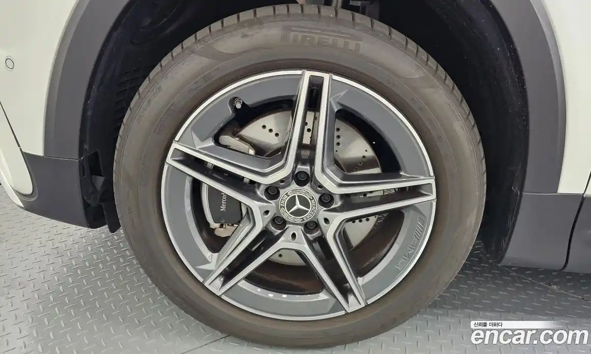 Mercedes-Benz GLB-Class 2025 2.0 Автомат в Москве № 160044, фото 5