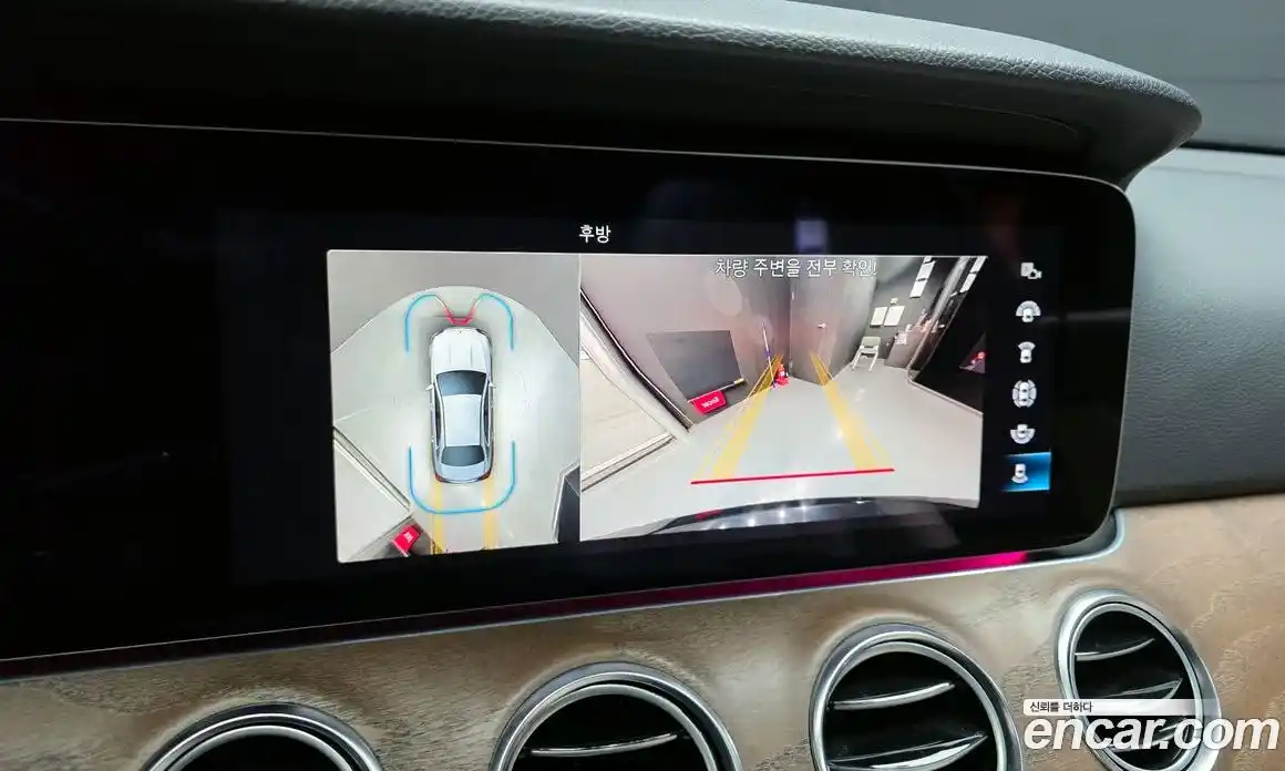 Mercedes-Benz E-Class 2022 2.0 Автомат в Москве № 160639, фото 16