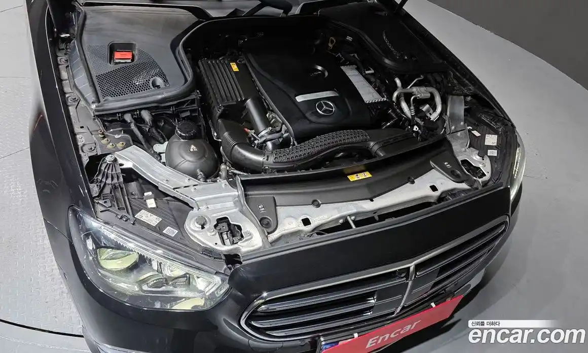 Mercedes-Benz E-Class 2022 2.0 Автомат в Москве № 160639, фото 6