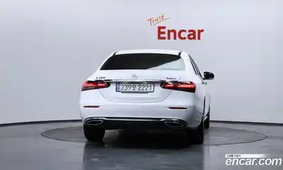 Mercedes-Benz E-Class 2021 2.0 Автомат в Москве № 161142, миниатюра 11