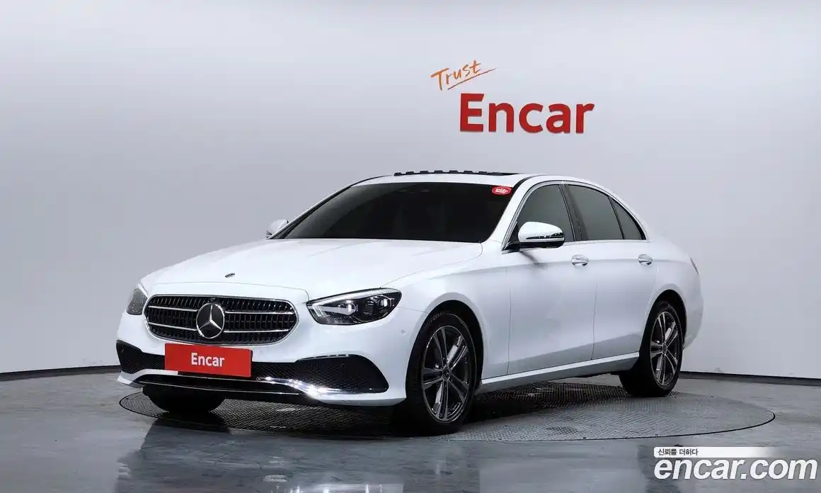 Mercedes-Benz E-Class 2021 2.0 Автомат в Москве № 161142, фото 14