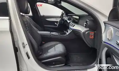 Mercedes-Benz E-Class 2021 2.0 Автомат в Москве № 161142, миниатюра 10