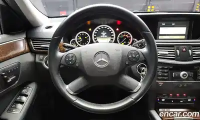 Mercedes-Benz E-Class 2012 1.8 Автомат в Москве № 161804, миниатюра 12