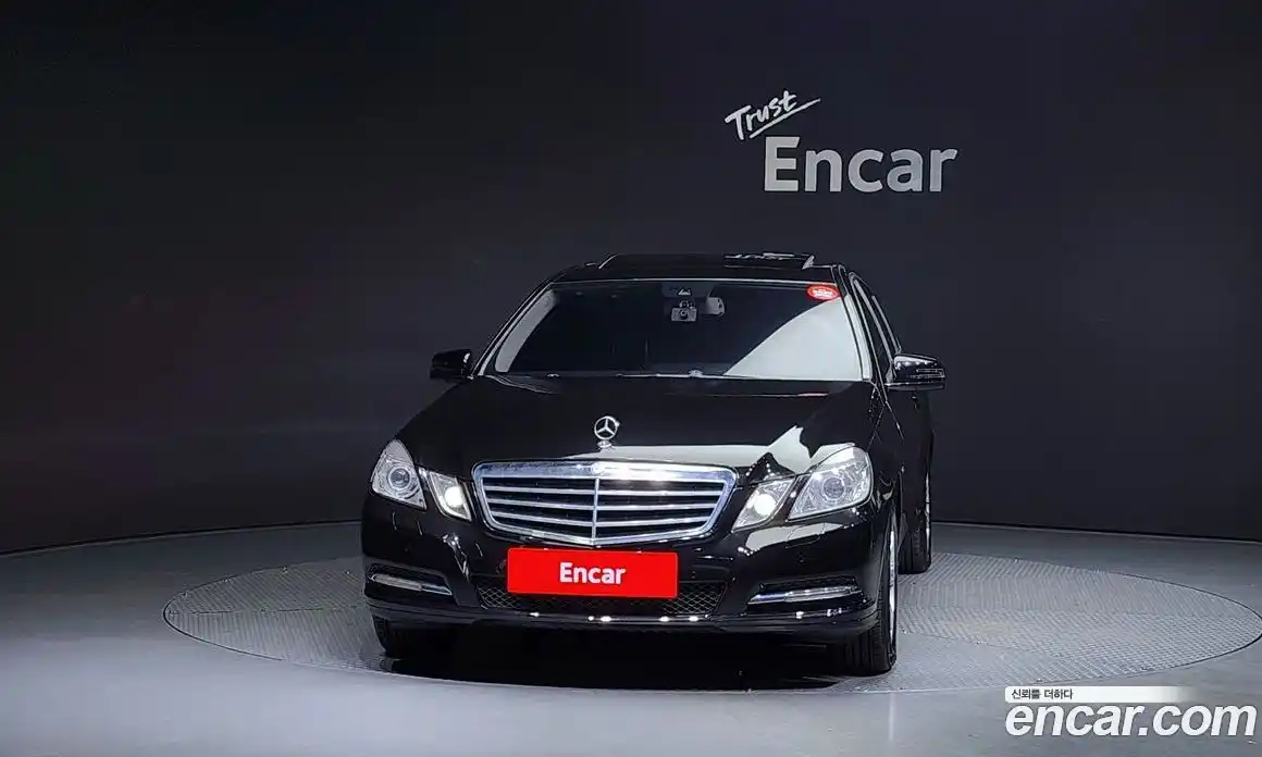 Mercedes-Benz E-Class 2012 1.8 Автомат в Москве № 161804, фото 15