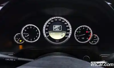 Mercedes-Benz E-Class 2012 1.8 Автомат в Москве № 161804, миниатюра 4