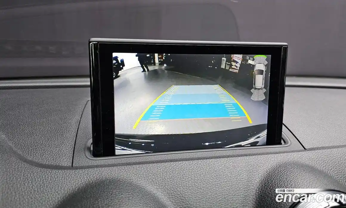 Audi A3 2018 2.0 Автомат в Москве № 163152, фото 15