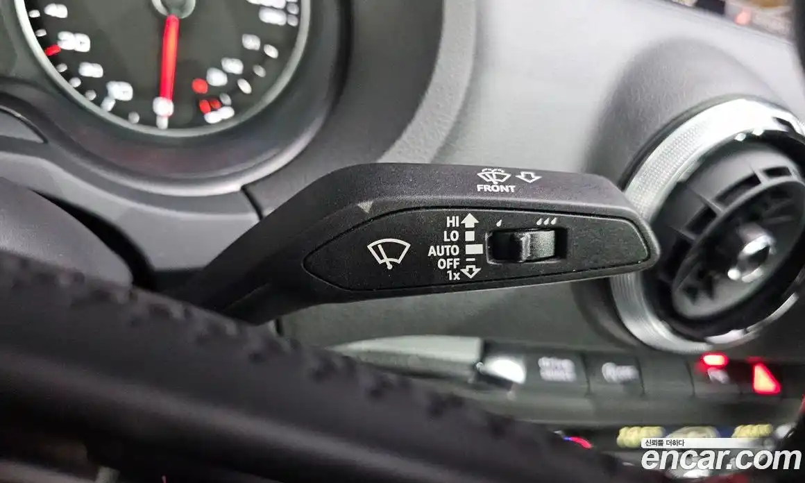 Audi A3 2018 2.0 Автомат в Москве № 163152, фото 19