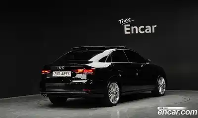Audi A3 2018 2.0 Автомат в Москве № 163152, миниатюра 2