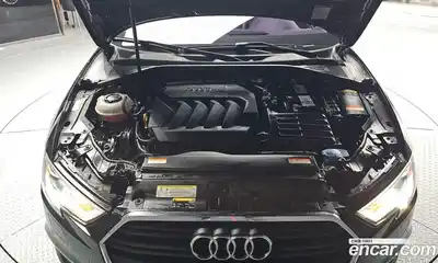 Audi A3 2018 2.0 Автомат в Москве № 163152, миниатюра 6