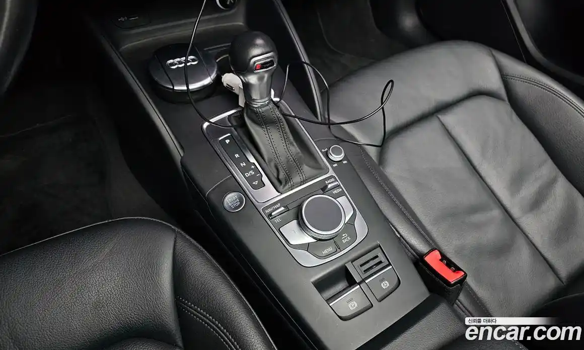 Audi A3 2018 2.0 Автомат в Москве № 163152, фото 9