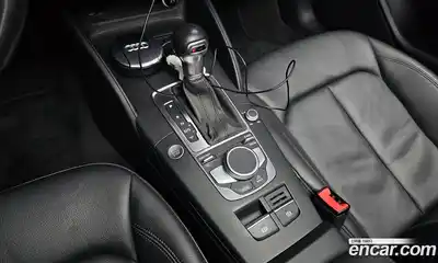 Audi A3 2018 2.0 Автомат в Москве № 163152, миниатюра 9