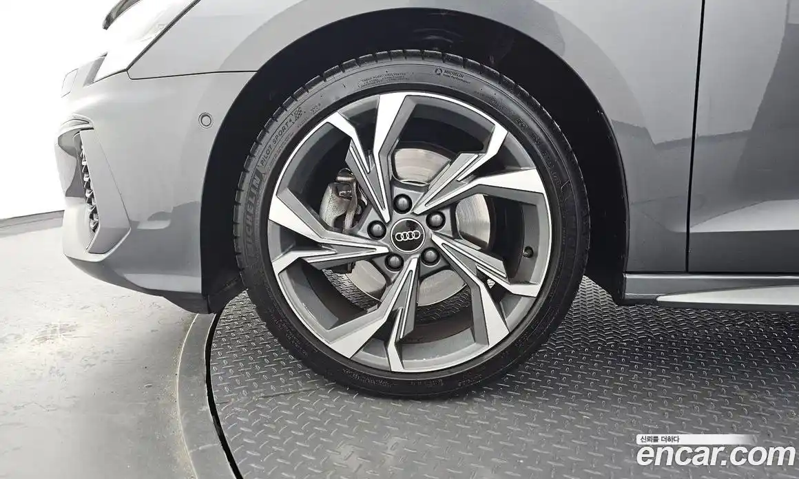 Audi A3 2023 2.0 Автомат в Москве № 163232, фото 20