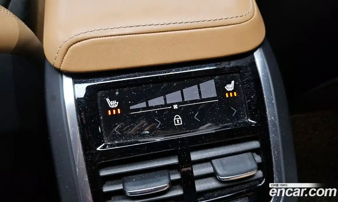 Volvo XC60 2020 2.0 Автомат в Москве № 164348, фото 17