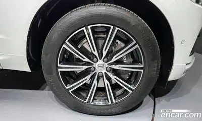 Volvo XC60 2020 2.0 Автомат в Москве № 164348, миниатюра 7