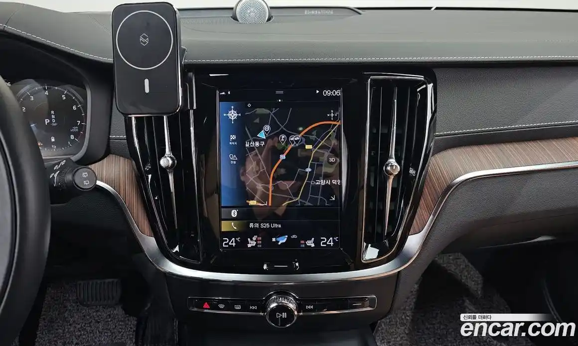 Volvo V60 2021 2.0 Автомат в Москве № 164352, фото 16