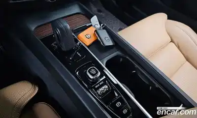 Volvo V60 2021 2.0 Автомат в Москве № 164352, миниатюра 9