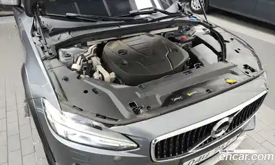Volvo V90 2018 2.0 Автомат в Москве № 164681, миниатюра 2