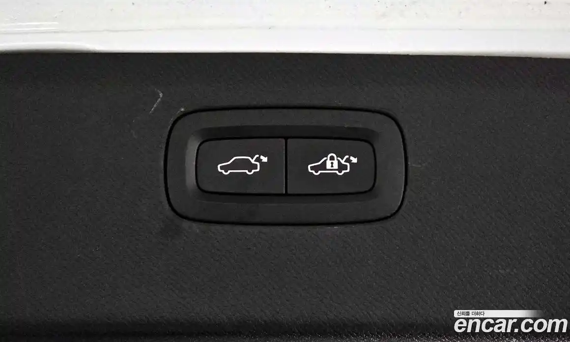 Volvo XC90 2018 2.0 Автомат в Москве № 164714, фото 18