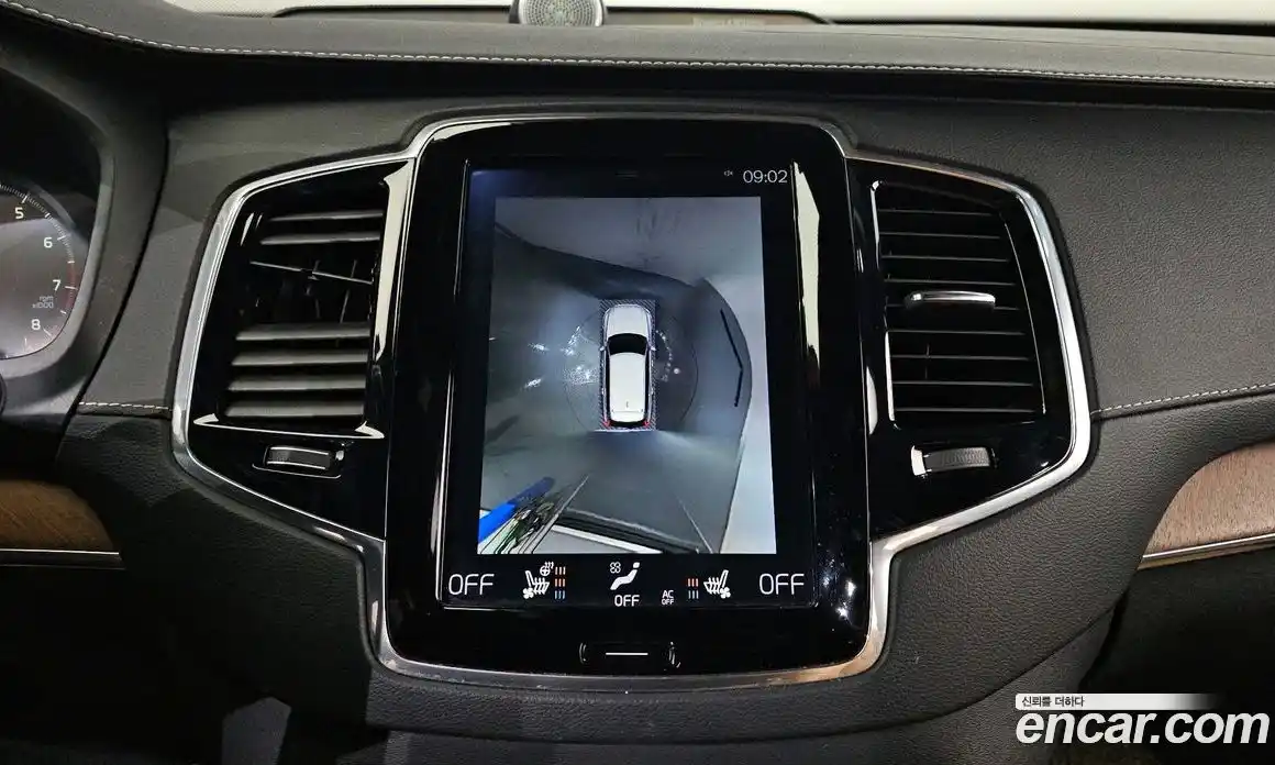 Volvo XC90 2018 2.0 Автомат в Москве № 164714, фото 10