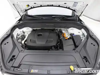 Volvo XC90 2024 2.0 Автомат в Москве № 164746, миниатюра 6