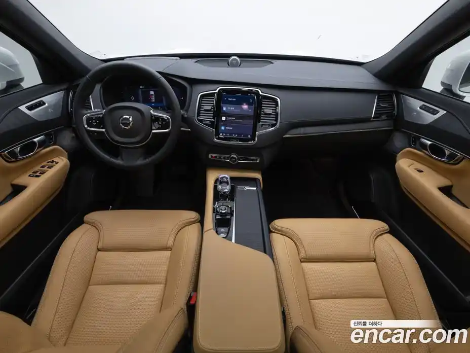 Volvo XC90 2024 2.0 Автомат в Москве № 164746, фото 7