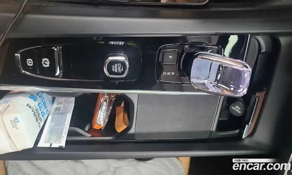 Volvo V60 2024 2.0 Автомат в Москве № 164778, фото 16