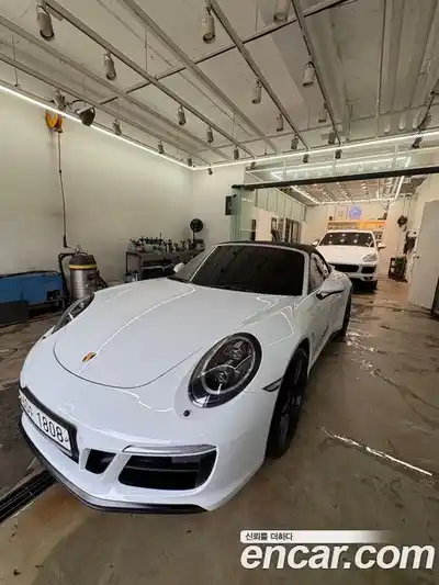 Porsche 911, 2018