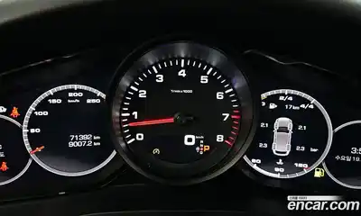 Porsche Cayenne 2021 3.0 Автомат в Москве № 165353, миниатюра 2