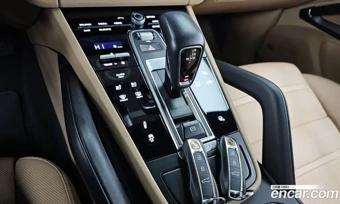 Porsche Cayenne 2021 3.0 Автомат в Москве № 165353, фото 5