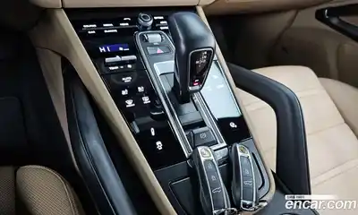 Porsche Cayenne 2021 3.0 Автомат в Москве № 165353, миниатюра 5