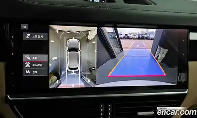 Porsche Cayenne 2021 3.0 Автомат в Москве № 165353, миниатюра 8