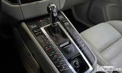 Porsche Macan 2018 3.0 Автомат в Москве № 165551, миниатюра 4