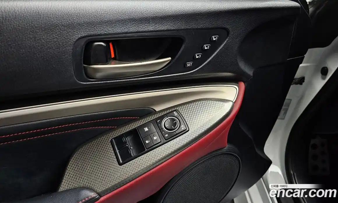 Lexus RC 2015 3.5 Автомат в Москве № 168260, фото 13