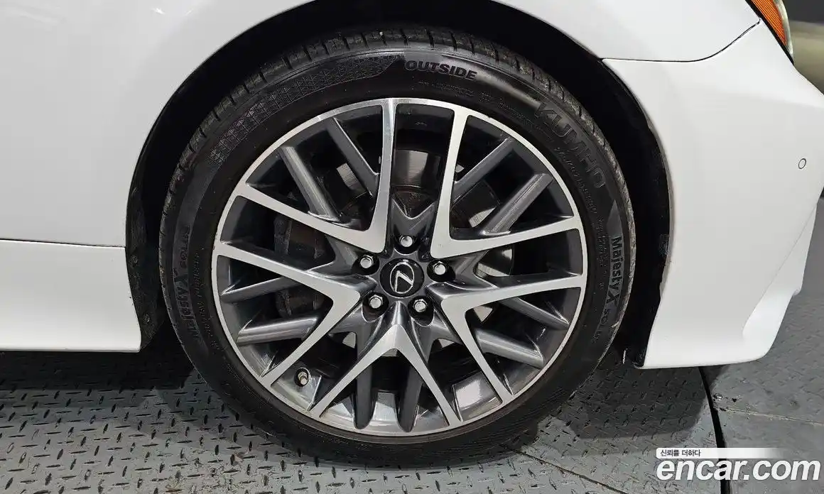 Lexus RC 2015 3.5 Автомат в Москве № 168260, фото 14