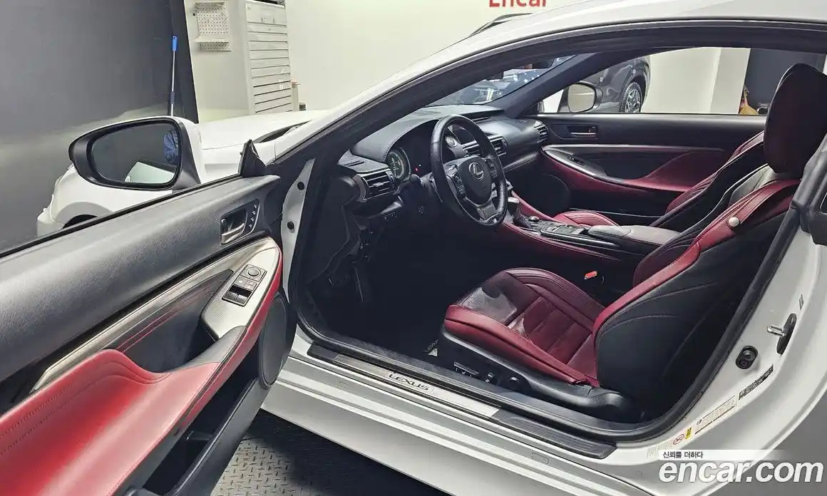 Lexus RC 2015 3.5 Автомат в Москве № 168260, фото 15