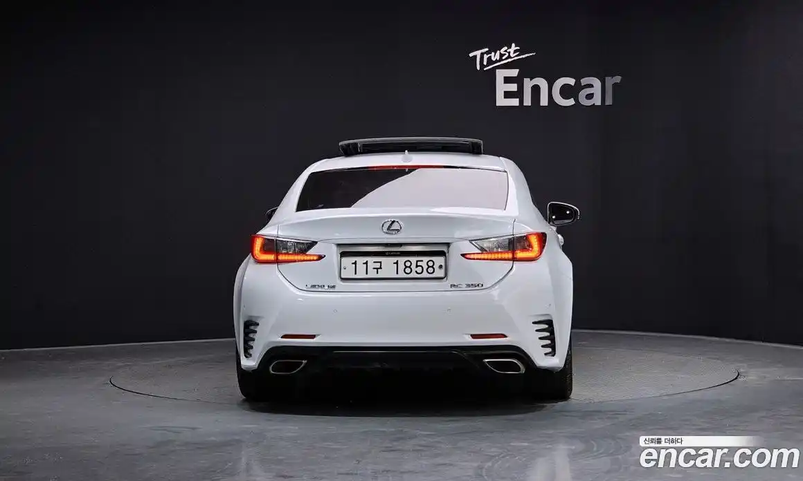 Lexus RC 2015 3.5 Автомат в Москве № 168260, фото 3