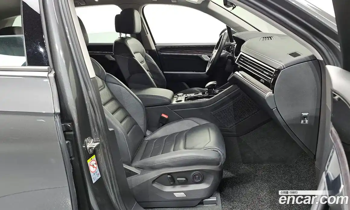 Volkswagen Touareg 2020 3.0 Автомат в Москве № 169032, фото 15