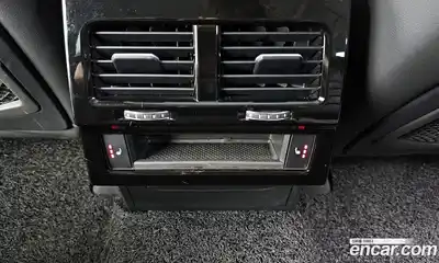 Volkswagen Touareg 2020 3.0 Автомат в Москве № 169032, миниатюра 3