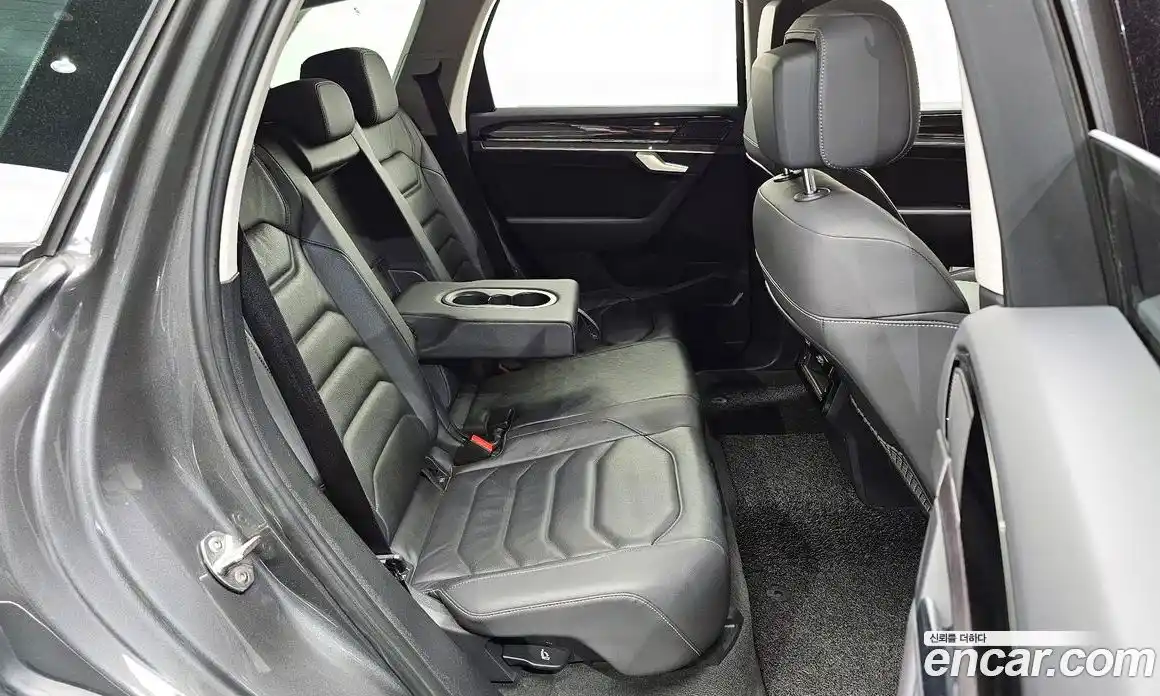 Volkswagen Touareg 2020 3.0 Автомат в Москве № 169032, фото 4