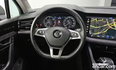 Volkswagen Touareg 2020 3.0 Автомат в Москве № 169032, миниатюра 7