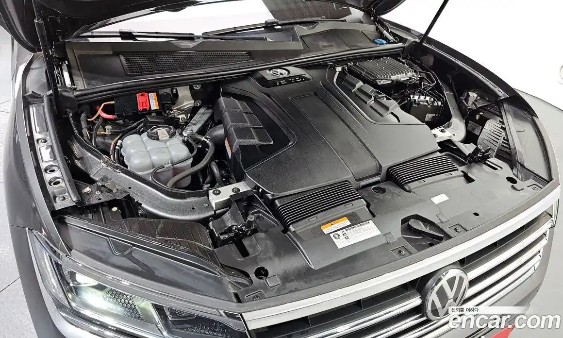 Volkswagen Touareg 2020 3.0 Автомат в Москве № 169032, фото 10