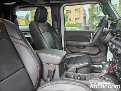 Jeep Wrangler 2024 2.0 Автомат в Москве № 169938, миниатюра 11