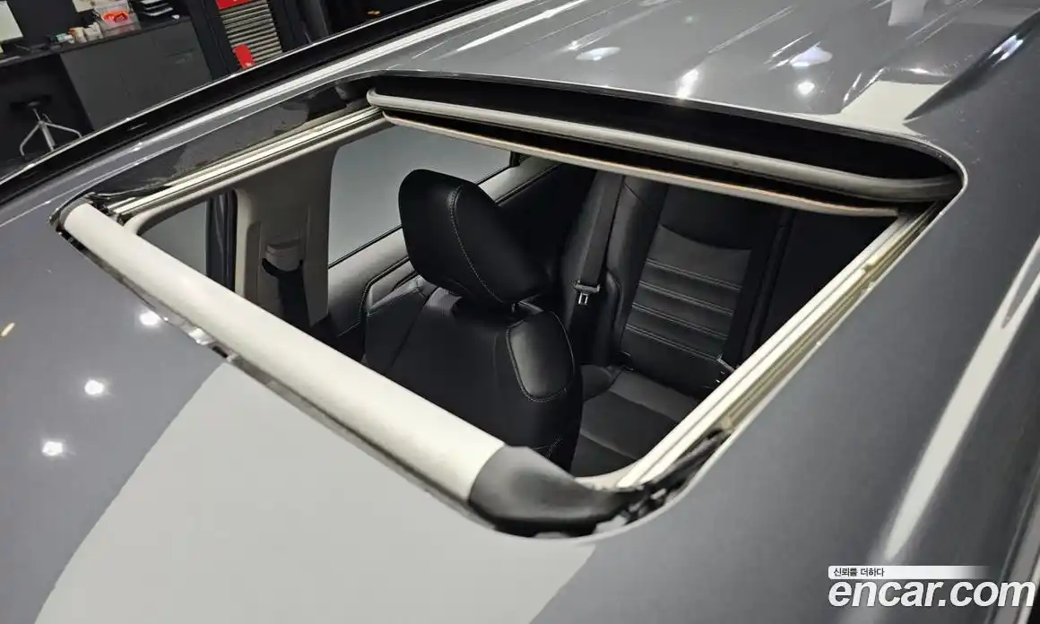 Toyota RAV4 2023 2.5 Автомат в Москве № 170218, фото 17